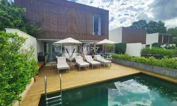 Imagem: Casa de Condomínio à venda, 4 quartos