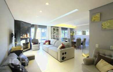 Imagem: Casa em Condomínio à venda Rua Attílio