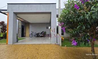 Imagem: Casa com 3 dormitórios à Venda, 131 m²