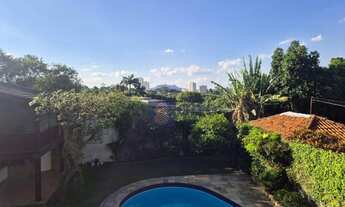 Imagem 4: Esta deslumbrante casa de 650 m² combina elegância, conforto e sofisticação em um dos ende