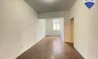 Imagem 5: Apartamento com 3 dormitórios para alugar, 84 m² por R$ 1.000,00/mês - Centro - Juiz de Fo