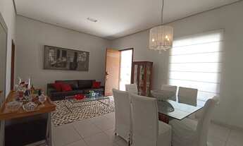 Imagem 3: VALOR PROMOCIONAL! Casa de condomínio fechado, com piscina