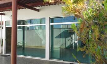 Imagem 5: EXCELENTE CASA COM PISCINA NO CENTRO DA CIDADE