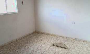 Imagem 5: Casa primeiro andar, grande ( peixinhos )2 quartos 2 terraço..