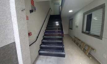 Imagem 2: Condomínio na Vila Nivi com 2 quartos