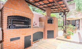 Imagem 4: Casa com 600m2 e Excelente Área de Lazer