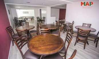 Imagem 7: Apartamento para venda com 241 metros quadrados com 5 quartos em Mercês - Curitiba - PR