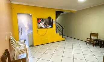 Imagem 4: Casa com 4 dormitórios para alugar por R$ 2.000,00/mês - Paupina - Fortaleza/CE