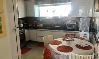 Imagem 4: Casa para venda tem 145 metros quadrados com 3 quartos..