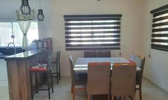 Imagem 3: Casa para venda tem 89 metros quadrados com 3 quartos em Guaíra - Curitiba - PR