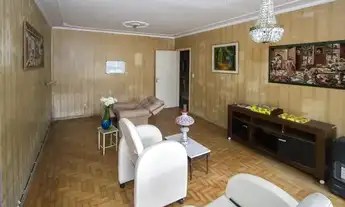 Imagem 6: Casa para Venda - 200m², 3 dormitórios, 8 vagas - Cristal