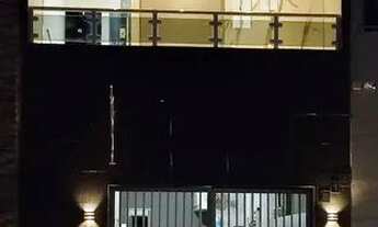 Imagem: Vende-se casa dúplex