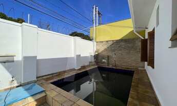 Imagem 4: Casa térrea com piscina e arejada na Vila Guilherme, 2 Quartos, 8 Vagas