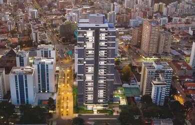 Imagem 2: Apartamento para Venda em Curitiba, Água Verde, 3 dormitórios, 3 suítes, 4 banheiros, 2 va