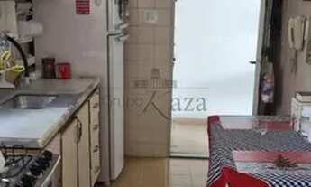 Imagem 4: Apartamento Padrão em Jacareí