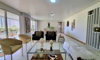 Imagem 4: Apartamento AMPLO com 04 suítes, 265m² e com móveis PROJETADOS no bairro Brisamar