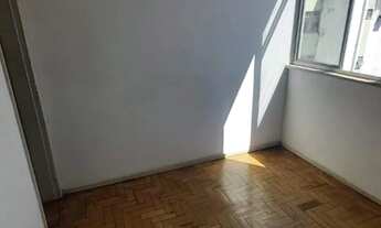 Imagem 3: Apartamento para aluguel e venda possui 50 metros quadrados com 2 quartos