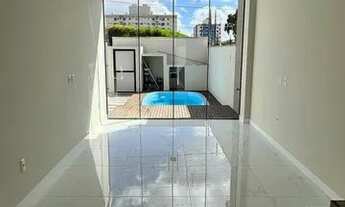 Imagem 7: Sobrado para venda tem 99 metros quadrados com 3 quartos em Tabuleiro (Monte Alegre) - Cam