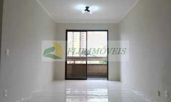 Imagem: More em um apartamento modelo com 56 m²