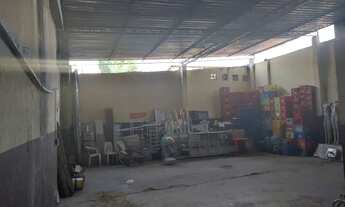 Imagem 3: Galpão Galpão / depósito com aluguel por R$3.000 /mês