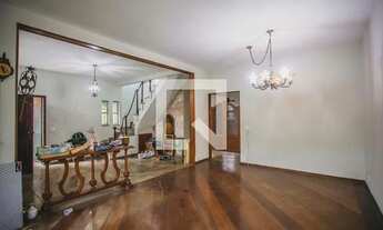 Imagem 3: Casa para Aluguel - Chácara Inglesa, 4 Quartos, 215 m2