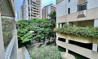 Imagem 5: Apartamento para venda tem 82 metros quadrados com 2 quartos, 1 suíte, 1 vaga, varanda