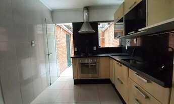 Imagem 6: Sobrado para locação no Condomínio Fechado , localizado no bairro Demarchi, em São B