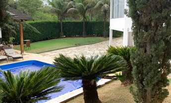 Imagem 3: Casa de condomínio para aluguel e venda tem 560 metros quadrados com 5 quartos