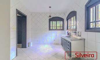 Imagem 6: ALUGA-SE CASA AMPLA COM PISCINA / 4 QUARTOS / 4 VAGAS / BEM LOCALIZADA NA ZONA NORTE DE PO