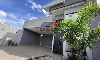 Imagem 3: CASA COM 03 QUARTOS SENDO 01 DELES UMA SUÍTE, GARAGEM PARA 2 CARROS PARALELOS, LOCALIZADA