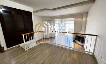 Imagem 4: Casa em condomínio, 4 quartos, área de lazer com quadra, piscina e sauna, segurança 24 hor