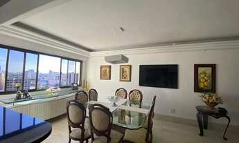 Imagem 4: Imóvel para venda possui 220 metros quadrados com 4 quartos em Praia da Costa - Vila Velha