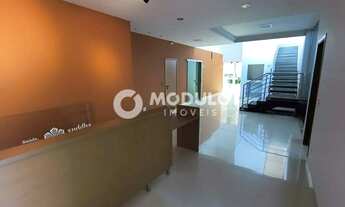 Imagem 4: Casa comercial disponivel para locação no bairro Morada da Colina