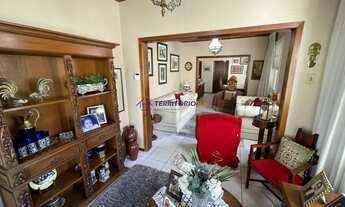 Imagem 2: Casa com pátio com 3 dormitórios, 2 banheiros e 4 vagas