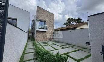 Imagem 7: Sobrado com amplo espaço e muito verde