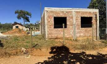 Imagem 3: Sítio de 1000m² a menos de 3 km da MG10, em um condomínio rural!