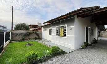 Imagem 2: Casa à venda no bairro Escolinha - Guaramirim/SC