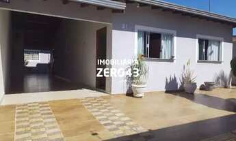 Imagem: Casa com 04 quartos com Edícula, Jardim