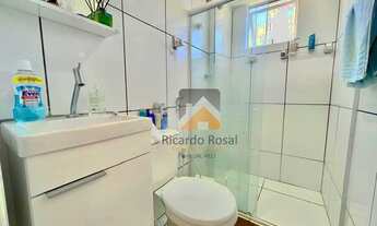 Imagem 5: Apartamento no Ouro Preto c/ 2 quartos, 2º andar e piso em porcelanato!!!