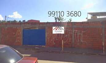 Imagem 2: QR 833 Ótimo Lote Esquina 150 m² com Casa 1 Quartos em Samambaia Norte Brasília - DF