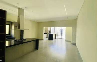 Imagem 6: Casa em Condomínio para Venda em Presidente Prudente, Condomínio Damha IV, 3 dormitórios