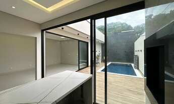 Imagem 7: Térrea para venda possui 150 metros quadrados com 3 quartos em Ponta Negra - Manaus - AM