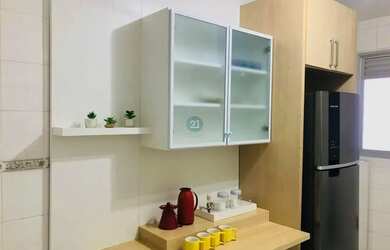 Imagem 7: Alugo Apartamento mobiliado, com 02 dormitórios, 01 vaga de garagem, em Barreiros, próximo