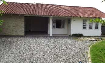 Imagem 3: Casa para Locação Com Piscina Centro, Garuva 3 Dormitórios, 2 Salas, 2 Banheiros, 2 Vagas