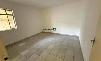 Imagem: Casa p/ LOCAÇÃO - 1 dormitório - Com