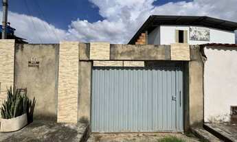 Imagem: Casa à venda, com 3 quartos e 3 vagas de