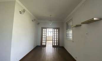 Imagem 7: Casa Antiga com Alma e Charme no Coração de Barbacena!