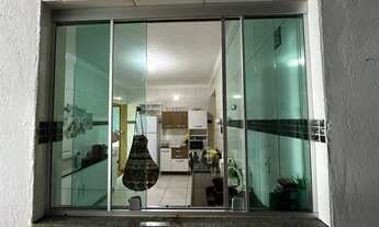 Imagem 3: Cobertura com Potencial para Terraço – 2 Quartos, Sacada e Excelente Localização!