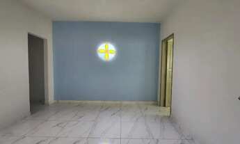 Imagem: Casa térrea com 2 quartos e garagem para