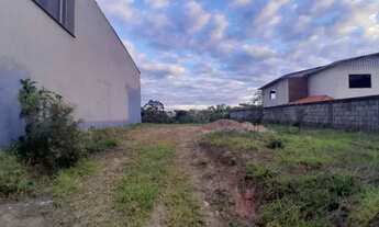 Imagem 2: Lote à venda em Barbacena, bairro Santo Antônio, 400m²